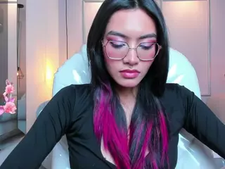 AzuraKindong's Live Sex Cam Show