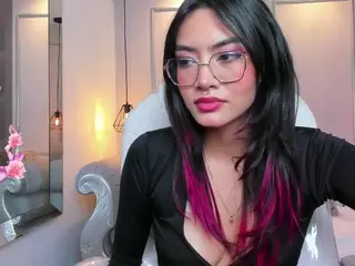 AzuraKindong's Live Sex Cam Show