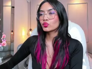AzuraKindong's Live Sex Cam Show