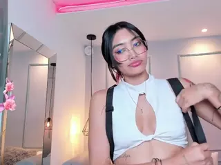 AzuraKindong's Live Sex Cam Show
