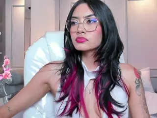 AzuraKindong's Live Sex Cam Show