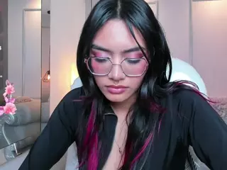 AzuraKindong's Live Sex Cam Show
