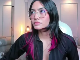 AzuraKindong's Live Sex Cam Show