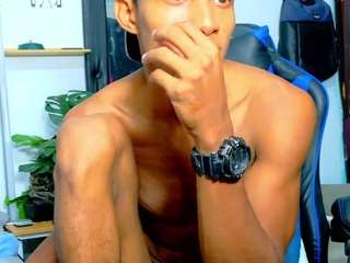 hotboyslatinos