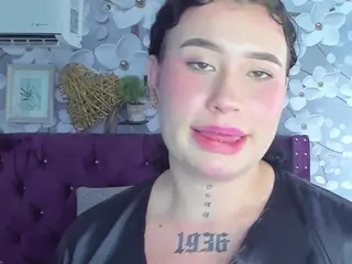 Danee's Live Sex Cam Show