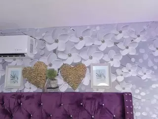 Danee's Live Sex Cam Show