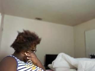 yagurlwest Live Webcam on CamSoda