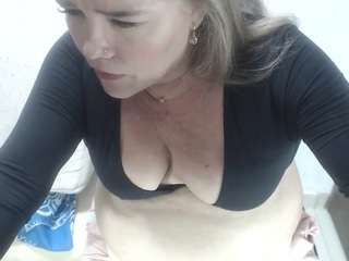 selenhax live cam profile