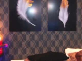 Live webcam model sharomross on Soda Cams