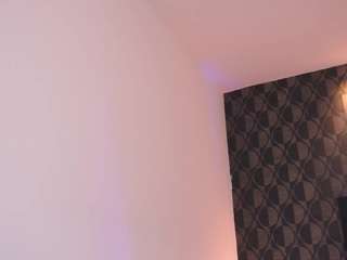 SharomRoss live cam preview