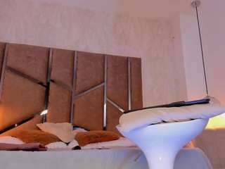 martiinaa-jones webcam