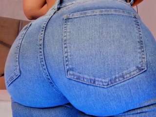 martiinaa-jones camsoda