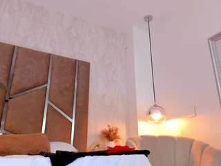 martiinaa-jones from CamSoda is Freechat