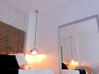 martiinaa-jones webcam