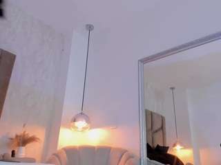 martiinaa-jones Live Webcam on CamSoda