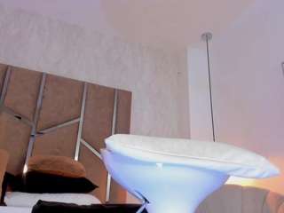 martiinaa-jones webcam