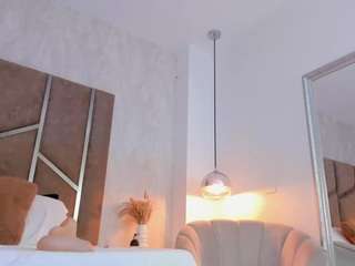 martiinaa-jones webcam