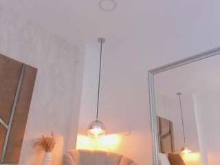 martiinaa-jones webcam