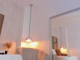 martiinaa-jones webcam