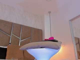 martiinaa-jones webcam