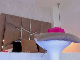 martiinaa-jones, female webcam model,  years old, on live webcam