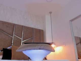 martiinaa-jones webcam