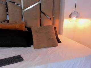 martiinaa-jones webcam