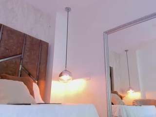 martiinaa-jones webcam