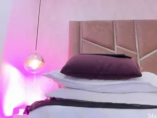 Martiinaa-Jones's Live Sex Cam Show