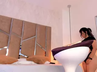 Martiinaa-Jones's Live Sex Cam Show