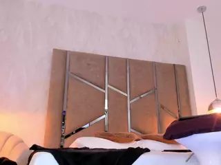 Martiinaa-Jones's Live Sex Cam Show