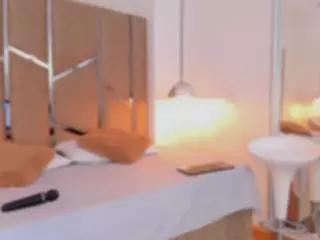 Martiinaa-Jones's Live Sex Cam Show