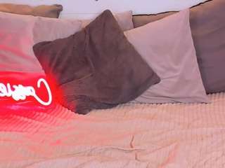 cassycain's CamSoda show and profile