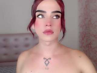 emmily-sofia Live Webcam on CamSoda