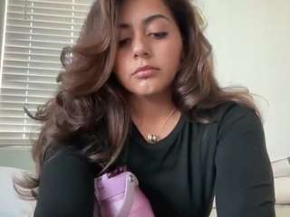 mamibrii webcam model