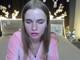 margaritakiss's CamSoda show and profile