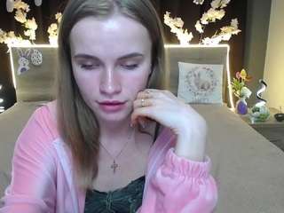 margaritakiss's CamSoda show and profile