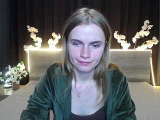 margaritakiss's CamSoda show and profile