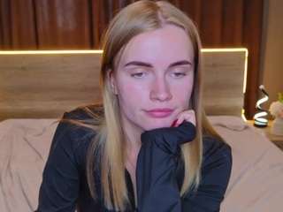 le modèle margaritakiss est en webcam porno dans un show sur le site camsoda, il possède les tags suivants: amateur,anal-toys,young adult,yoga,wet,voyeur,twerk,threesome,thin,teen-18,tease,tattoos,student,strip,spanking,solo,skinny,office,ass,asshole