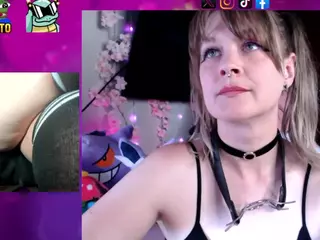 Ellie Fuchs's Live Sex Cam Show