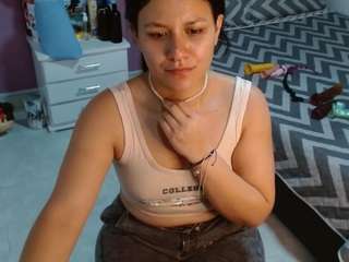 soniafuckboobs webcam model