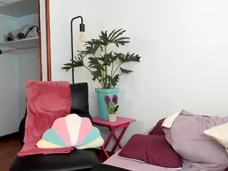 SweetCherry222's Live Sex Cam Show