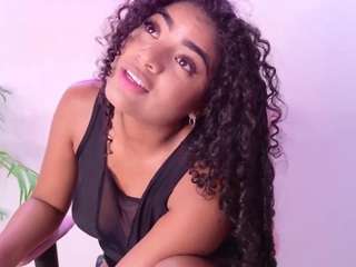 carlymonroe Live Webcam on CamSoda