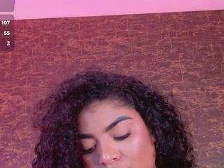  carlymonroe chat room