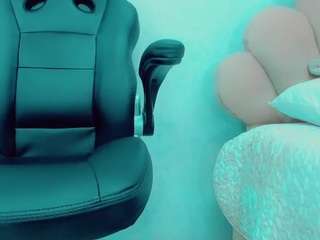 le modèle emilysaaenz est en webcam porno dans un show sur le site camsoda, il possède les tags suivants: anal toys,average,young adult,teen 18,tease,tattoos,orgasm,no smoking,lean,gape,fetish,facial piercings,drinking,dirty talk,brown eyes,black hair,hd,latin