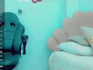 emilysaaenz live cam profile