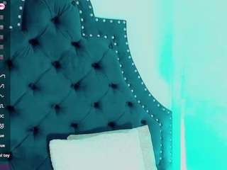 emmasaenz webcam