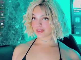emmasaenz - Live HD Webcam