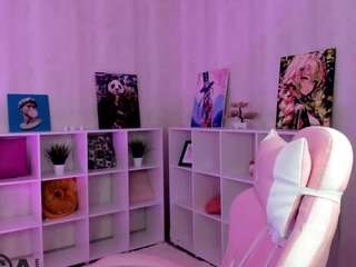 megan-violer Live Webcam on CamSoda