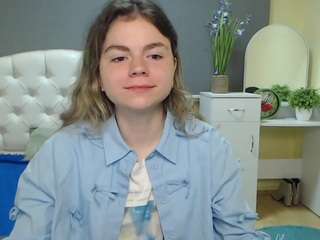 tinaredly webcam